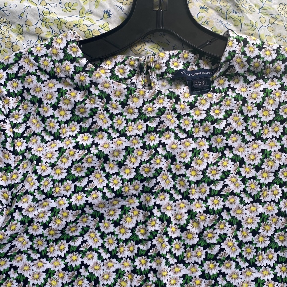 Free with 300 purchase- french connection floral mini dress - Picture 3 of 5